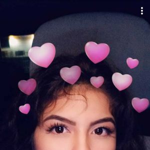 Meet your Posher, Alejandra